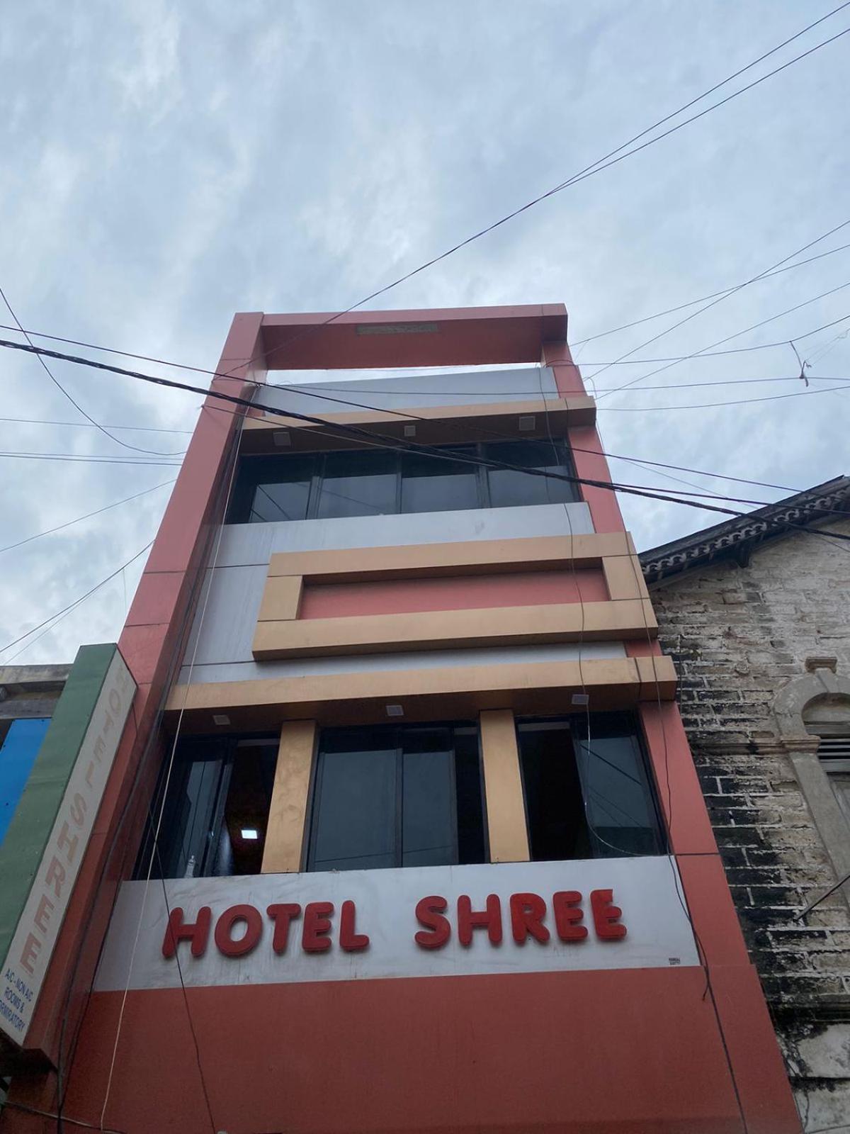 Hotel Shree Dwarka Dış mekan fotoğraf